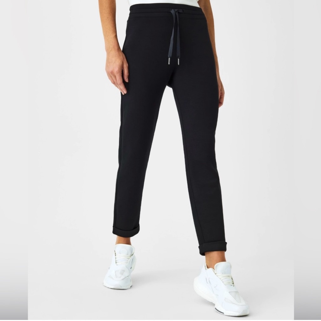Spanx Airessentials Tapered Pant P01